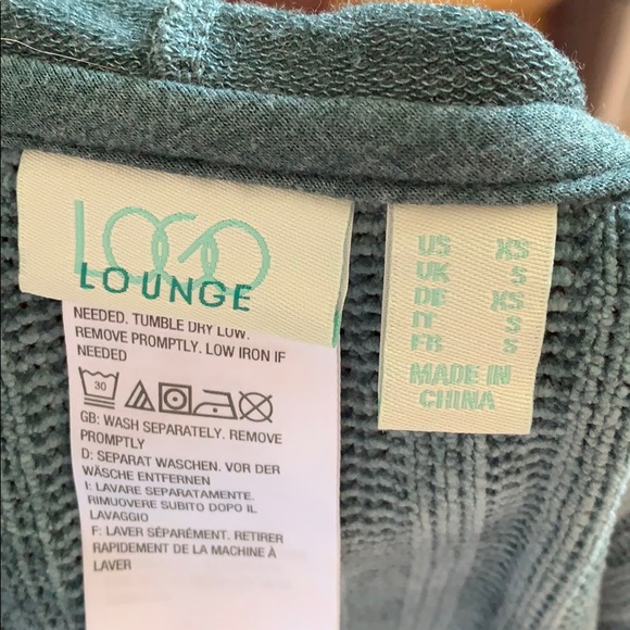 Soft Jacket - Picture 4 of 4